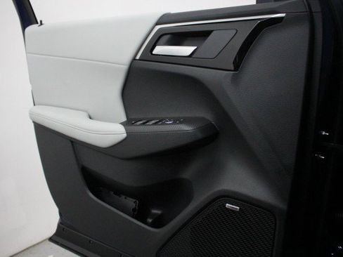 New 2026 Mitsubishi Outlander SE image 15