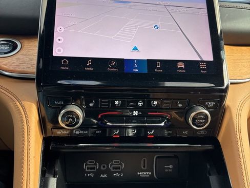 Used 2022 Jeep Grand Cherokee Summit image 38