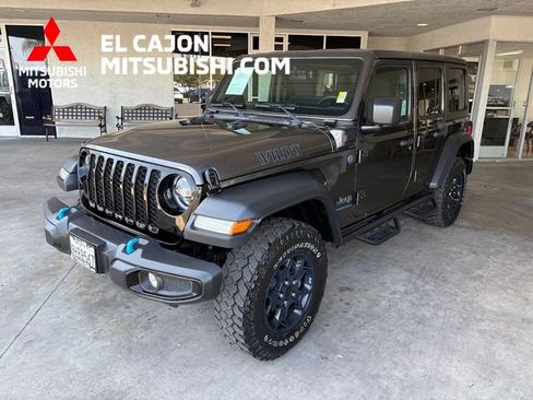 Used 2023 Jeep Wrangler Unlimited w/ Cold Weather Group AWD/4WD image 7