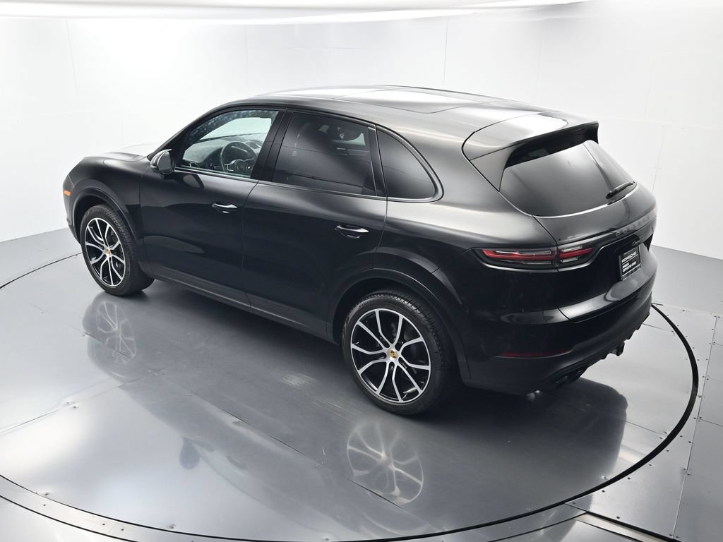 Certified 2023 Porsche Cayenne Platinum Edition AWD/4WD image 36