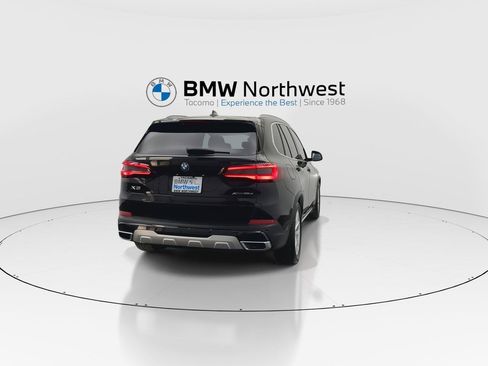 Used 2021 BMW X5 xDrive45e w/ Premium Package image 2