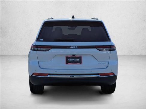 New 2025 Jeep Grand Cherokee Laredo X w/ Luxury Tech Group I image 6