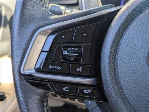 Used 2019 Subaru Outback 2.5i Limited w/ Popular Package #2 image 19