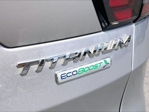 Used 2017 Ford Escape Titanium FWD image 10