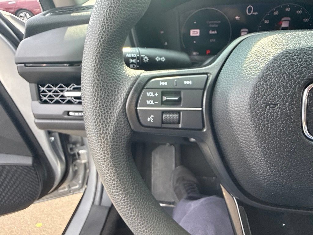 Used 2024 Honda Accord EX image 20