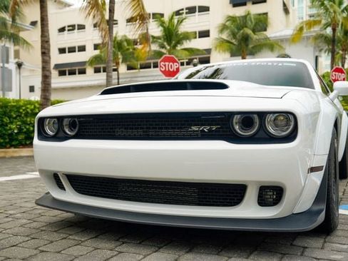 Used 2018 Dodge Challenger SRT Demon RWD image 41