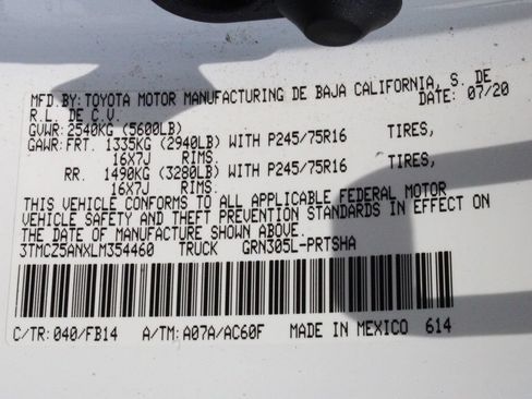 Used 2020 Toyota Tacoma SR AWD/4WD image 62