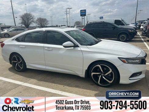 Used 2019 Honda Accord Sport image 1