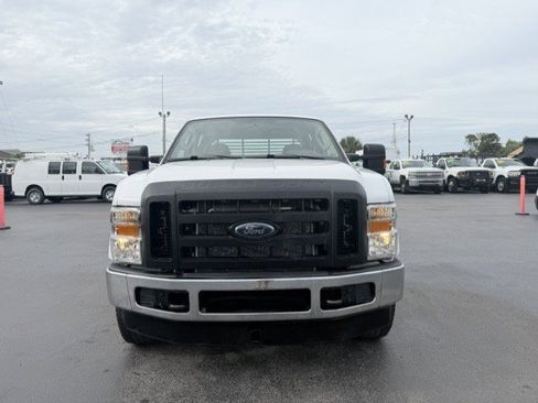 Used 2008 Ford F250 XL AWD/4WD image 3