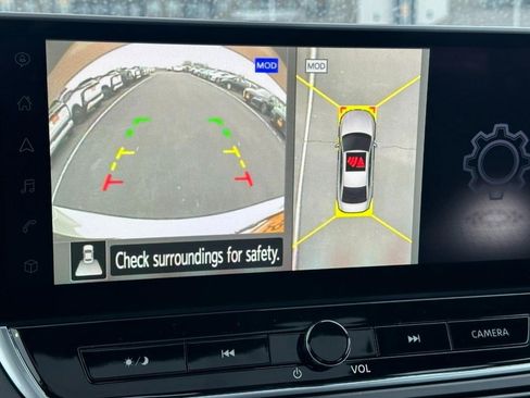 New 2025 Nissan Altima 2.5 SL image 15