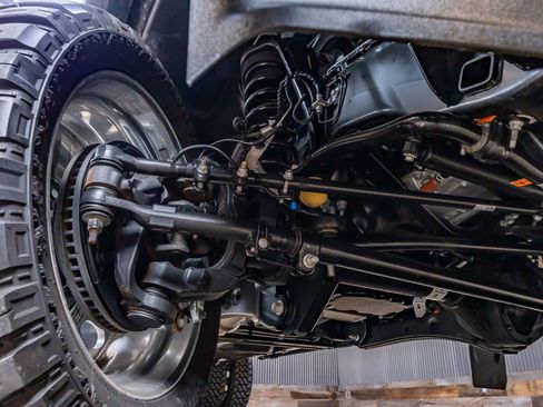 Used 2025 Ford F450 Platinum w/ Platinum Plus Package image 13