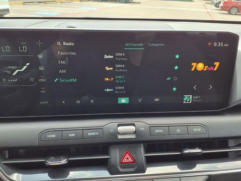 Used 2025 Kia K4 EX FWD image 28