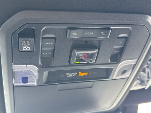 New 2026 Toyota 4Runner 4WD image 32