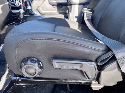 Certified 2020 Jeep Wrangler Unlimited Sport image 10