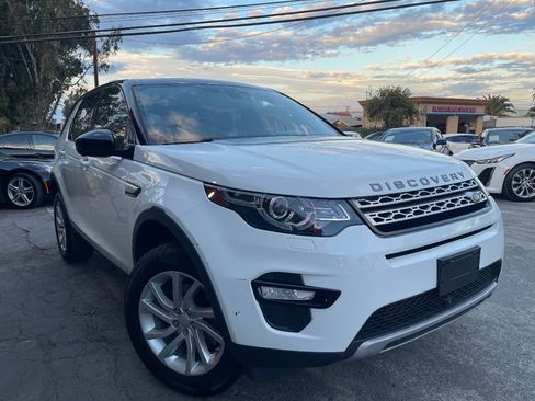 Used 2017 Land Rover Discovery Sport HSE image 3