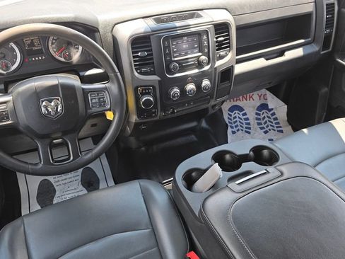 Used 2022 RAM 1500 Tradesman w/ Chrome Appearance Group AWD/4WD image 24