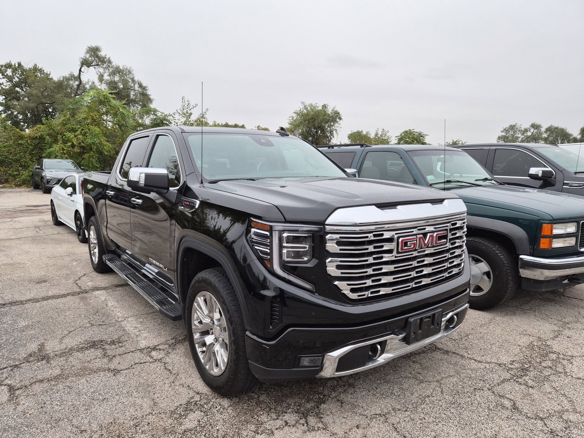 Used 2022 GMC Sierra 1500 Denali AWD/4WD image 4