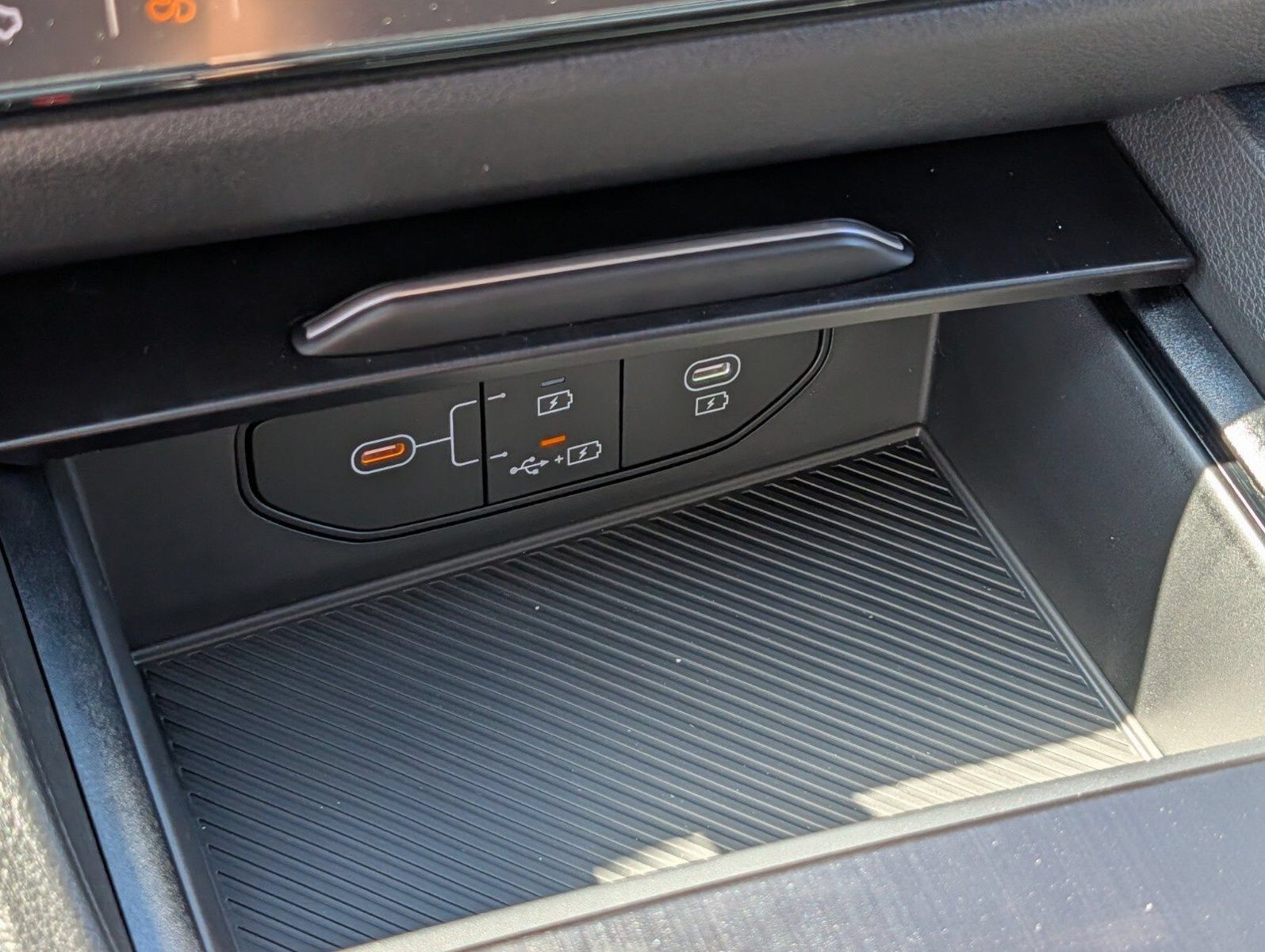 New 2027 Kia Sportage S FWD image 6