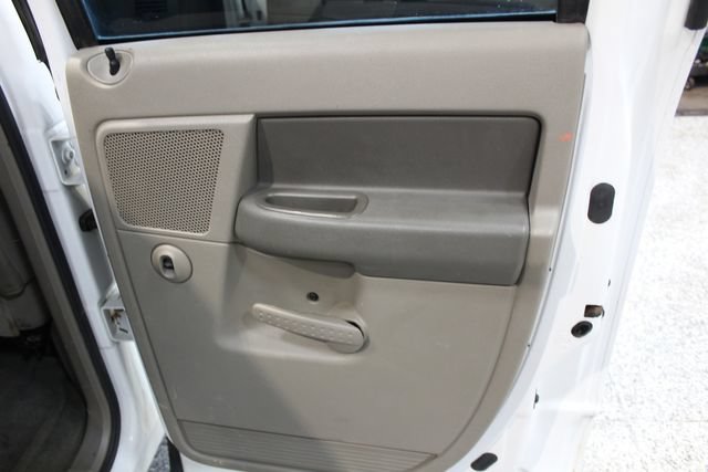 Used 2007 Dodge Ram 2500 Truck SLT AWD/4WD image 23