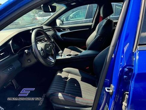 Used 2023 Genesis G70 2.0T w/ Sport Prestige Package AWD/4WD image 17