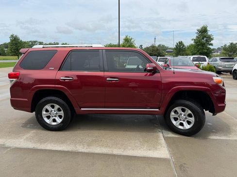 Used 2013 Toyota 4Runner SR5 w/ Convenience Pkg AWD/4WD image 4