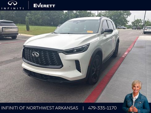 Certified 2025 INFINITI QX60 Luxe w/ Black Edition FWD image 1