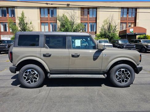 New 2026 Ford Bronco Outer Banks AWD/4WD image 7