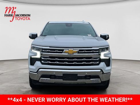 Used 2026 Chevrolet Silverado 1500 LTZ w/ Z71 Off-Road Package AWD/4WD image 3