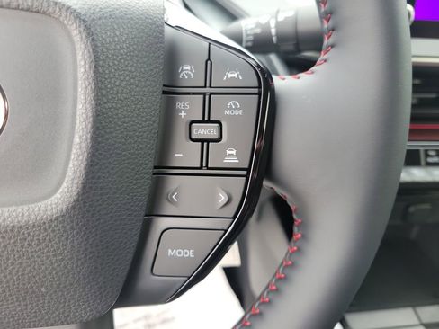 New 2026 Toyota Prius Plug-In Hybrid FWD image 25