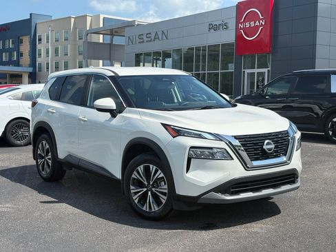 Used 2023 Nissan Rogue SV FWD image 1