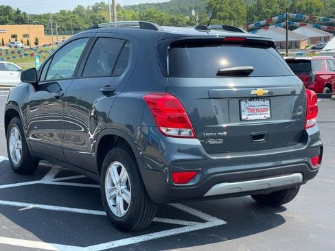 Used 2022 Chevrolet Trax LT w/ Driver Confidence Package AWD/4WD image 6
