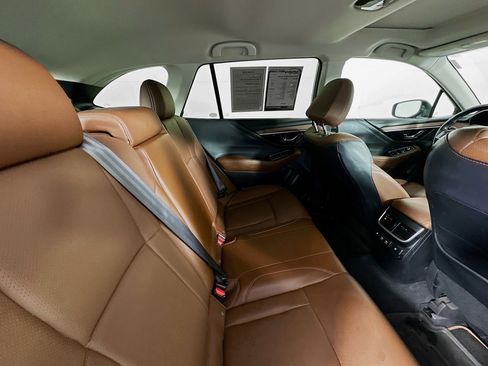Used 2022 Subaru Outback Touring AWD/4WD image 29