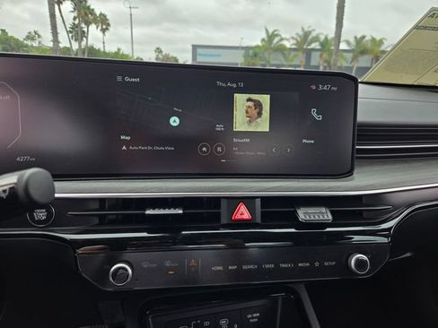 Used 2025 Kia K5 EX FWD image 19