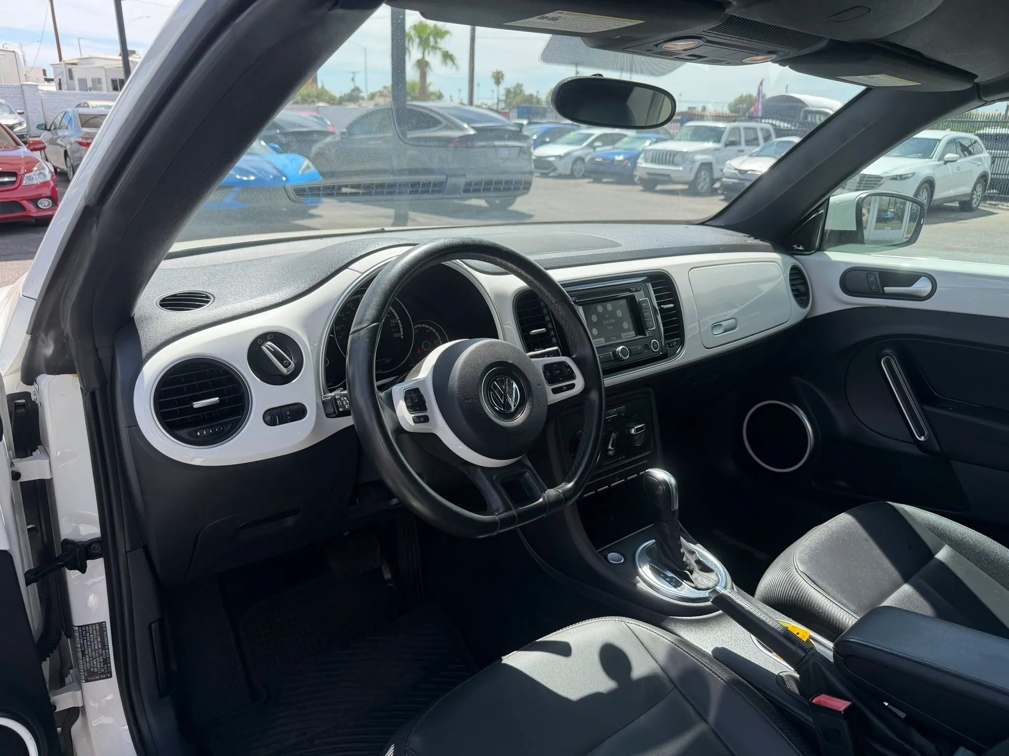Used 2013 Volkswagen Beetle 2.5 FWD image 18