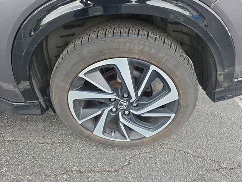 Used 2019 Honda HR-V Sport image 10