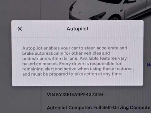 Used 2023 Tesla Model 3 Standard Range image 41