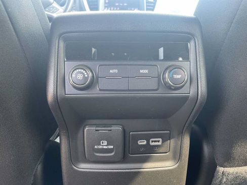 Used 2023 GMC Acadia SLE w/ Infotainment Package AWD/4WD image 21