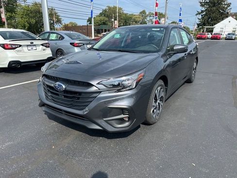 Used 2025 Subaru Legacy Premium w/ Popular Package #1A image 4