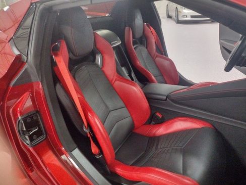 Used 2021 Chevrolet Corvette Stingray Preferred Conv w/ Z51 Performance Package RWD image 22