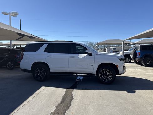 Certified 2022 Chevrolet Tahoe Z71 w/ Z71 Off-Road Package image 2