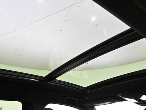 Used 2025 BMW X7 xDrive40i w/ M Sport Package image 17