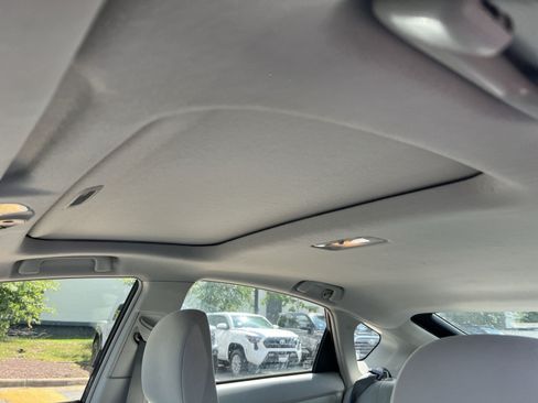 Used 2012 Toyota Prius Three w/ Solar Roof Pkg FWD image 20