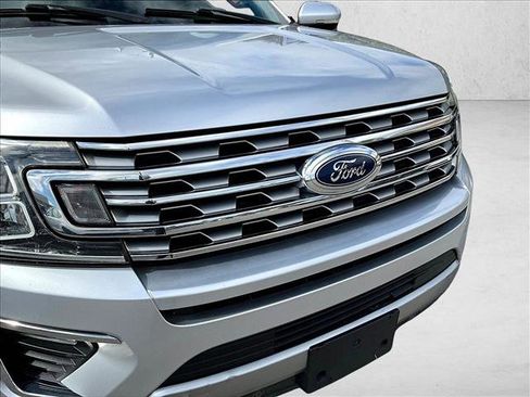 Used 2019 Ford Expedition Max Limited image 27