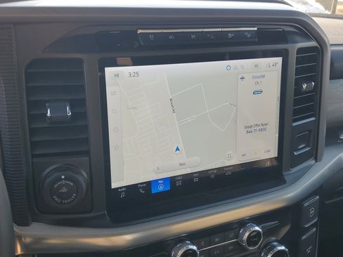 Used 2024 Ford F150 Lariat w/ Equipment Group 502A High image 16