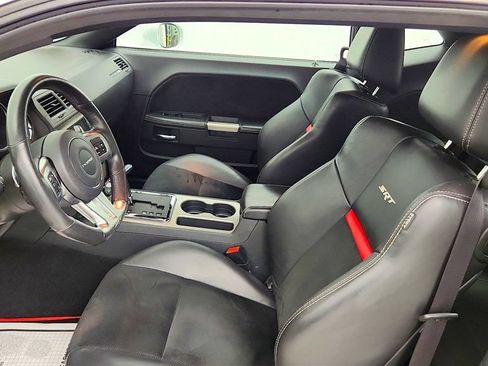 Used 2012 Dodge Challenger SRT8 RWD image 13