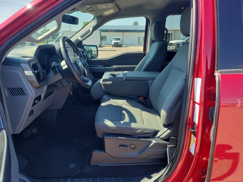 Used 2024 Ford F150 XLT AWD/4WD image 15