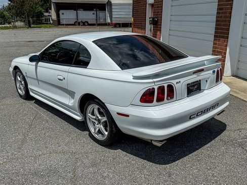 Used 1997 Ford Mustang Cobra RWD image 20