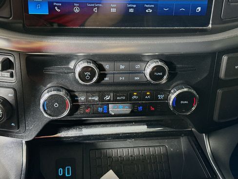 Used 2023 Ford F150 Raptor w/ Blue Interior Package AWD/4WD image 18