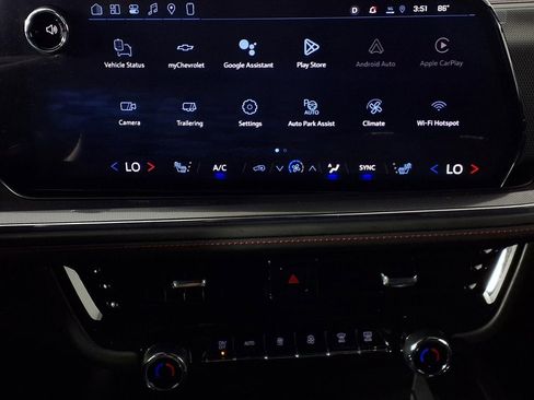 Used 2026 Chevrolet Suburban RST w/ Comfort Package AWD/4WD image 22