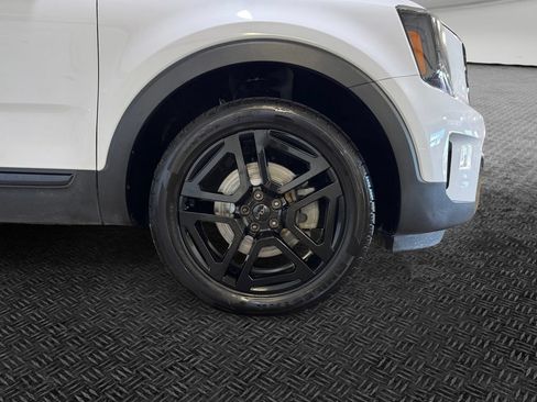 Certified 2025 Kia Telluride SX Prestige X-Line AWD/4WD image 11